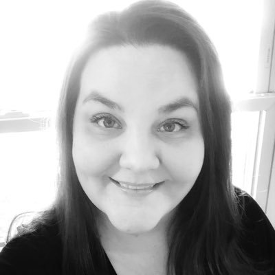 Layla_LaRosa's profile picture. My tweets are small, I know But they're not yours, they are my own