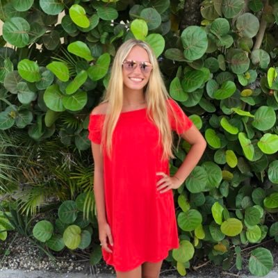 MaddieCichon's profile picture. I feel magnificent