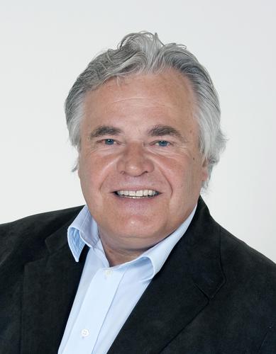 fractieadviseur Schieland en Krimpenerwaard, gemeente Zuidplas, voorzitter PvdA-afdeling Zuidplas, bestuurslid PINT, Harleyrijder en trotse vader en echtgenoot.