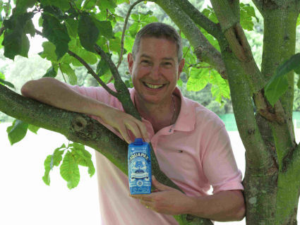 environmentalist, committed to enhancing our world - founder of @AQUAPAX - 'truly pure, eco-sensible waters' - happy & comfortable in my skin!