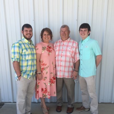 misty_s_watson's profile picture. Mama Bear 😍