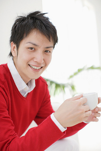 分かりやすく美しいソースコードを書く事に喜びを感じ、努力を惜しまない妥協が嫌いなオリジナルに拘るプログラマ。創造したシステムを多くの人に広めたい。BABOK/PMBOK/情報処理/自然言語/アルゴリズム/分析・解析/Scala/etc。次世代を担うエンジニアによるエンジニアの為の役立つ情報をつぶやいていきます。