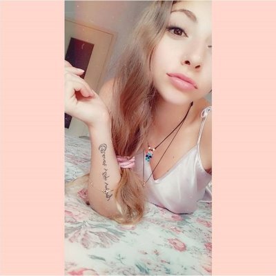 CrystalDZN's profile picture. Crystal// 18, GRIND
beginner Creative designer