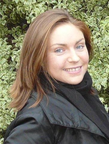 madmonkeygirl's profile picture. 