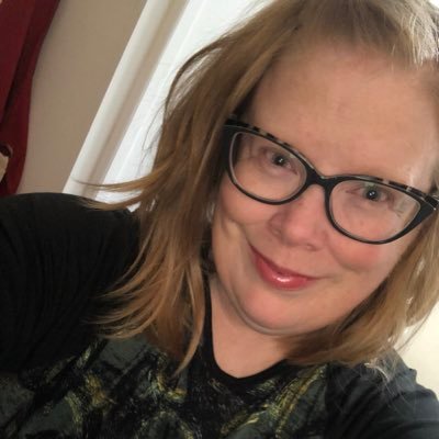 momofchinadolls's profile picture. School Psychologist intern