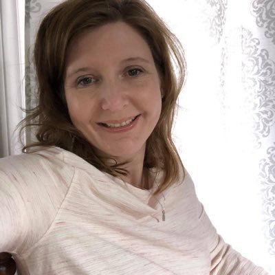 #Author of The Corporeal Pull Series and the Avery Rich Mysteries. #Teacher! #IT #writingcommunity https://t.co/37XqMhB7zt