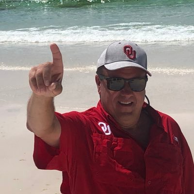 Sooner fanatic! Beach Bum at heart!