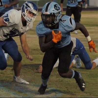 LenkelSmith's profile picture. Upike🐻🟠 RB C/O 🎓24 student althete📚💯 RIP Auntie Foxy🕊