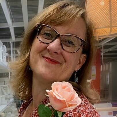 IPoulain's profile picture. Coordinatrice politique documentaire Réseau Canopé PACA #EMI #canopé Curieuse d'innovations et touche à tout ce qui permet d'ouvrir les esprits...