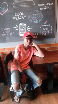 ButtonmashB's profile picture. 🎬 Video Maker 🎬
⛏️ Minecraft ⛏️
⛏️ Murder Mistery ⛏️
~[ Youtube Saya ]~ https://t.co/a7NGPP6Dz5