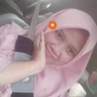 Meg's (@dwi_megaa) 's Twitter Profile