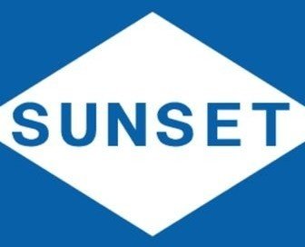 那覇市にある会員制SNACK【SUNSET】のTwitter 那覇市牧志3-8-19-2F 098(869)9244 定休日→水･木曜日@gurukuncup