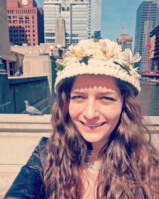 CatherineEBonn's profile picture. Ex-ML@Twitter. She/her. Connoisseur of spicy foods, dogs, and Halloween.