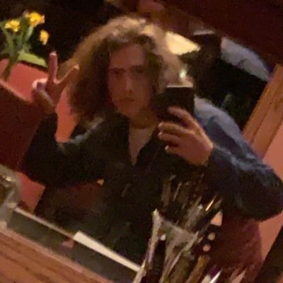 DavydBTennis's profile picture. I hunt e-boys for a living, serious inquiries only