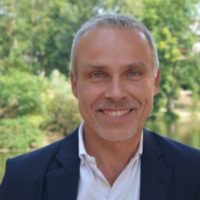 Internal Consultant @mbeimnrw for #medialiteracy | #musician #learner | explore.create.share https://t.co/g9naL58c72