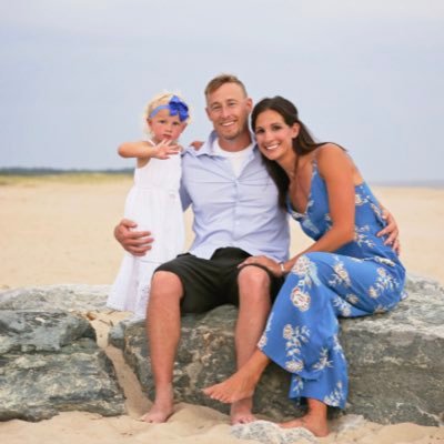 etr917's profile picture. It doesn't matter if you win as long as you give everything in your heart.