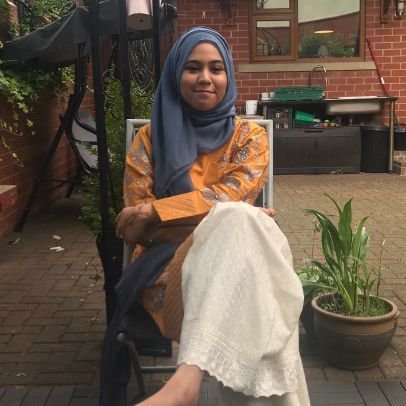 KhadijahHafez's profile picture. Ross Geller hater