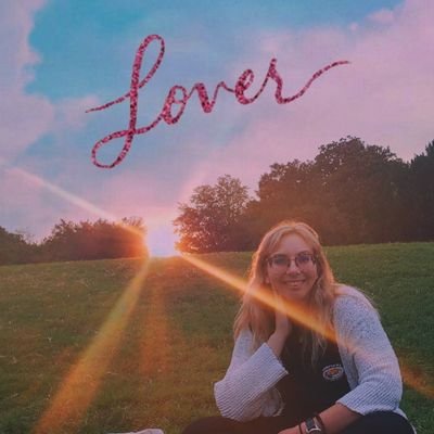 sam. 24. London Boy SLAPS! Long-time Swiftie, new to twitter
https://t.co/0LKsCBylHf