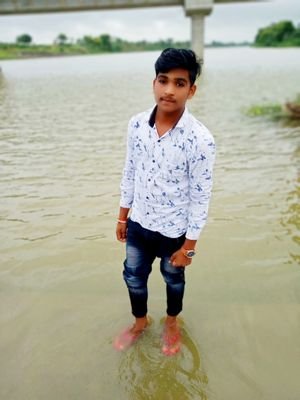 DevdaSamarath's profile picture. 