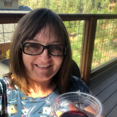 flicksan's profile picture. Marketing & Brand Manager, Mum to 2 humans and a cavapoo!