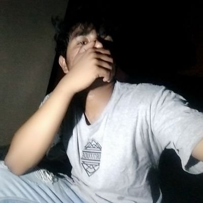 tusharraj00's profile picture. oops!