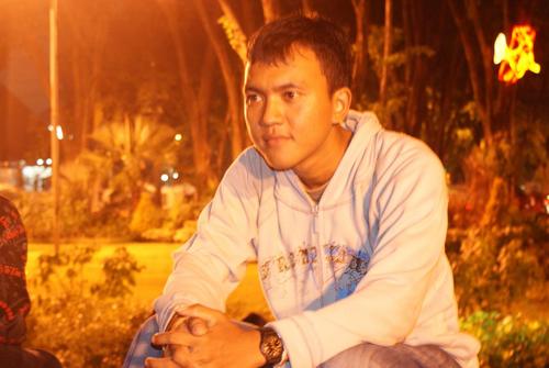 .aku jomblo,.siapa yang mau jadi pacar aku