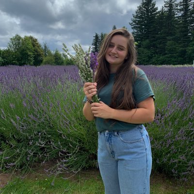 riann_franzen's profile picture. just living life✌🏼