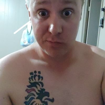 GreenCrush5's profile picture. love working hard and getting dirty and camping and gaming