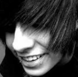 pornstarpayne's profile picture. Eloooo!! how yall doung! follow me!!!! oh an follow these two. there beautiful. @rawr_superman @lovelauflive