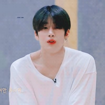 zccRgWrSMBxEEht's profile picture. 