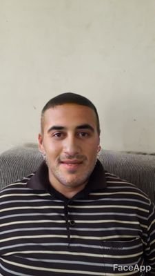 RosRos93660938's profile picture.