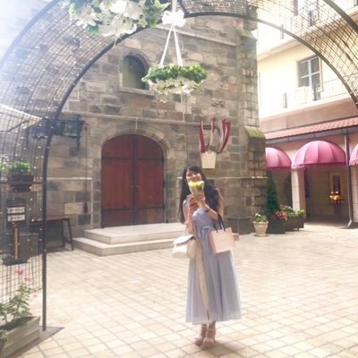 MX_megumi7272's profile picture. ＊ KG → KC ＊//神戸電鉄親善大使4期生♛          ツアーガイド ♛ お花 . 甘いもの . 可愛いもの . ギター ..が好きです。