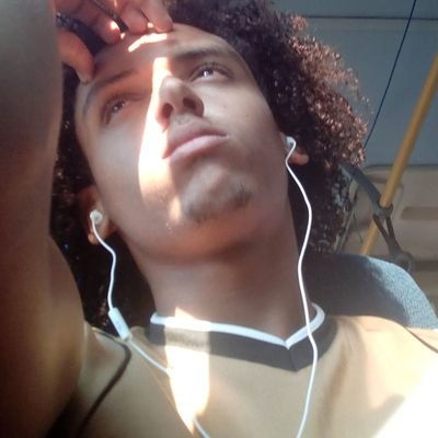 Vinis2121's profile picture. SUPER ECLÉTICO 😂

mais encalhado q o Titanic🤷🏽‍♂️🤦🏽‍♂️
um bom ouvinte! 

CHAMA LAAAAAAAAAAA