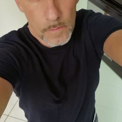 kasyroby's profile picture. Non mi importa se sei nero,bianco,etero,bisex,gay,lesbica,basso,alto,grasso,magro,ricco,povero Se sei gentile con me,sarò gentile con te.Semplice
🚴 🎸 📸 🐶 🍺