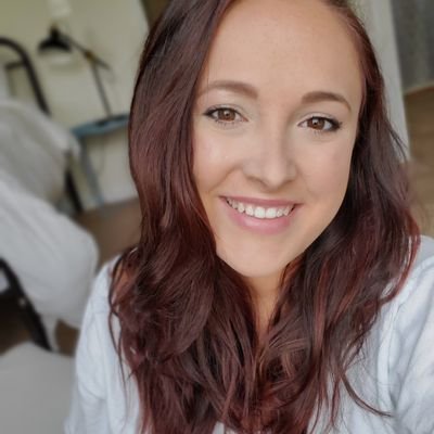 _RachTheTeach's profile picture. 🍎 Work Hard. Be Awesome. 🍎                      
 
     Mom 👫 Teacher ✏ Wife 💙