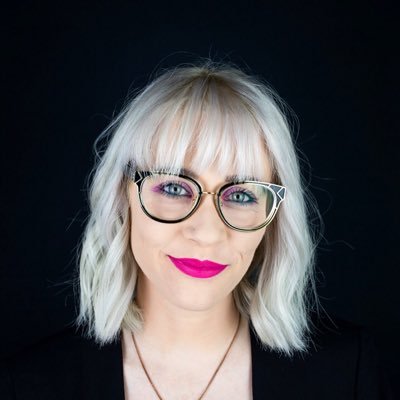 thealicemoon Profile Picture
