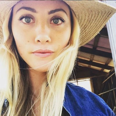 Brooke_ely's profile picture. Editor | Stylist | Fmr. Fashion + Lifestyle Director @SHAPE | 11x Marathoner | Runner  | @achillesintl guide | Health & Wellness