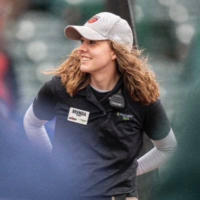 ▪️UNOH Graduate 🥎🏁 ▪️Community and Fan Engagement Manager for the Fort Wayne TinCaps 😎🍎⚾️ ▪️I'm just happy to be here! 😊🐶☀️