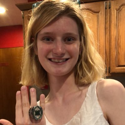 hannahmu2022's profile picture. 