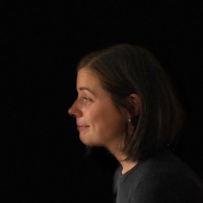 nuriapique's profile picture. Mare de tres nens i una nena, mestra i enginyera. Estimo molt la llibertat: la vull pel meu país, pels meus fills i per escollir escola.