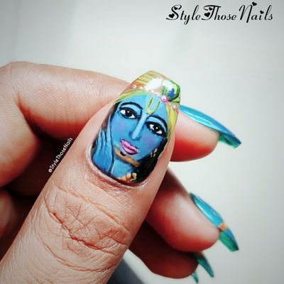 #Indian living in #Bahrain. #nailartist #nailart.