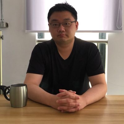 futurist, (Ex)maker, dataism, entrepreneur, founder/CEO of MiFang Tech Inc. & External Brain Inc. Working on self-replicating machines and cyborgsuit