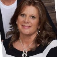 Tina Galloway - @TinaGal48919645 Twitter Profile Photo