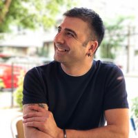 Rıza Sakınç(@rizasakinc) 's Twitter Profile Photo