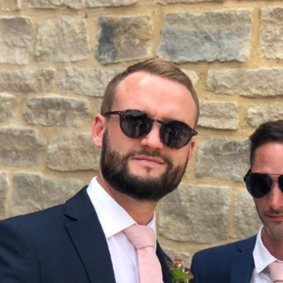 sr0789's profile picture. 👮🏻‍♂️⚽️⛵️🚲🐶🍺👍