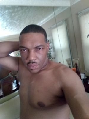 Justdoi38694646's profile picture. come find out