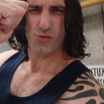 djumakka's profile picture. Let me mix the banging tunes.....let you dance like there's no tomorrow