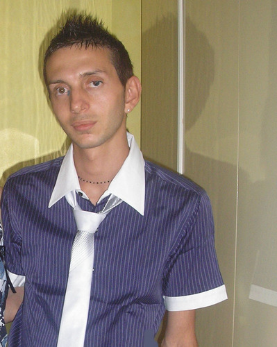 basy_87's profile picture. che dire di me mi piace,   mettermi in gioco di superare le sfide nella dura salita finalmente arriva il 21 gennaio per la mia grande sfida lasciare L' Italia