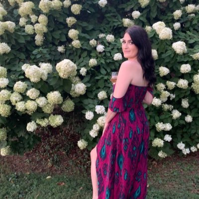 drunkiiim's profile picture. The heart has it's seasons, it's evenings and songs of it's own 🌼