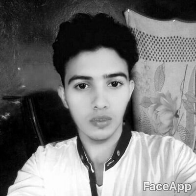 ‏‏على كف القدر نمشي ولا ندري عن المكتوب